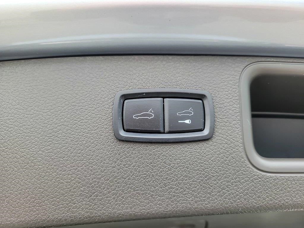 2021 Porsche Macan S