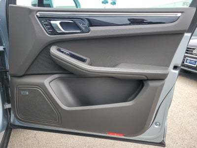 2021 Porsche Macan S