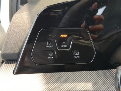 2025 Volkswagen Golf GTI 2.0T SE