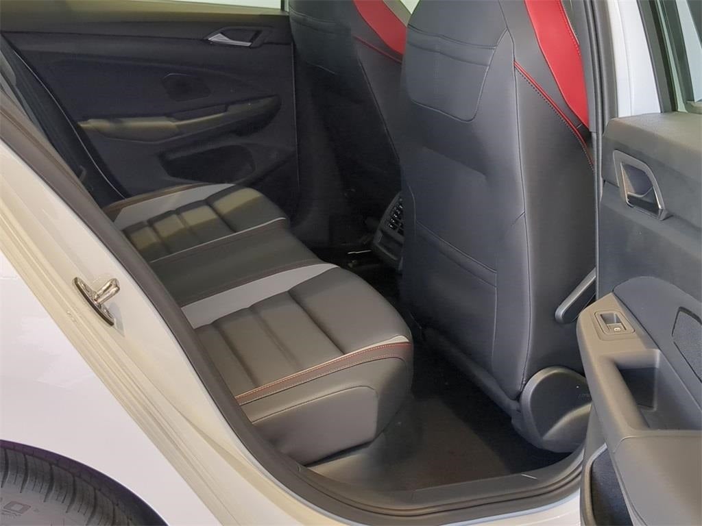 2025 Volkswagen Golf GTI 2.0T SE