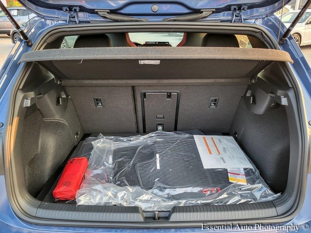 2025 Volkswagen Golf GTI 2.0T SE