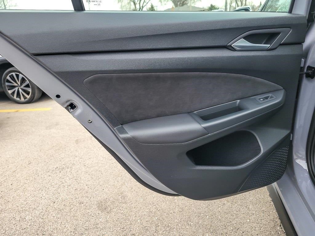 2025 Volkswagen Golf GTI 2.0T S