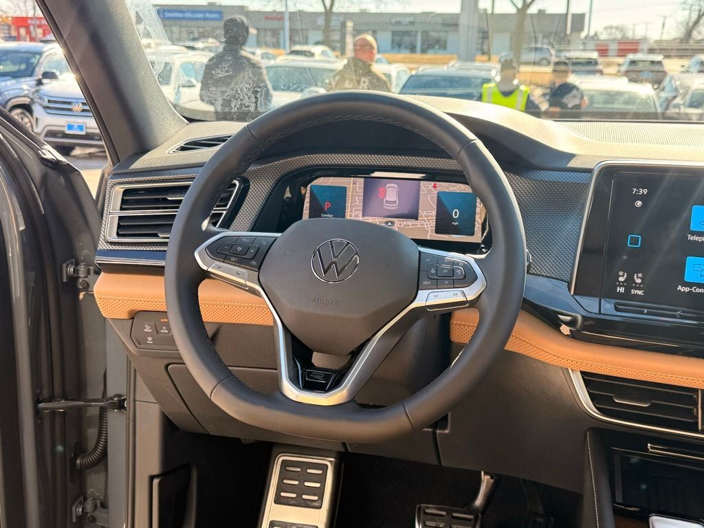 2026 Volkswagen Atlas Cross Sport 2.0T SEL R-Line Black