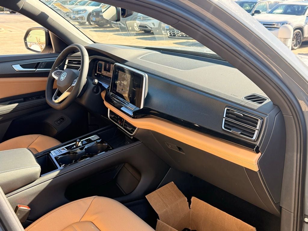 2026 Volkswagen Atlas Cross Sport 2.0T SEL R-Line Black