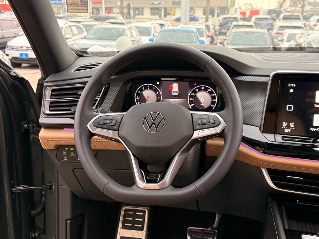 2026 Volkswagen Atlas Cross Sport 2.0T SEL R-Line Black