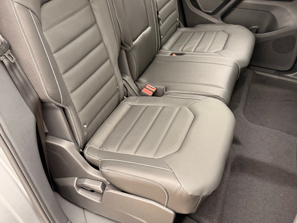 2026 Volkswagen Atlas Cross Sport 2.0T SEL