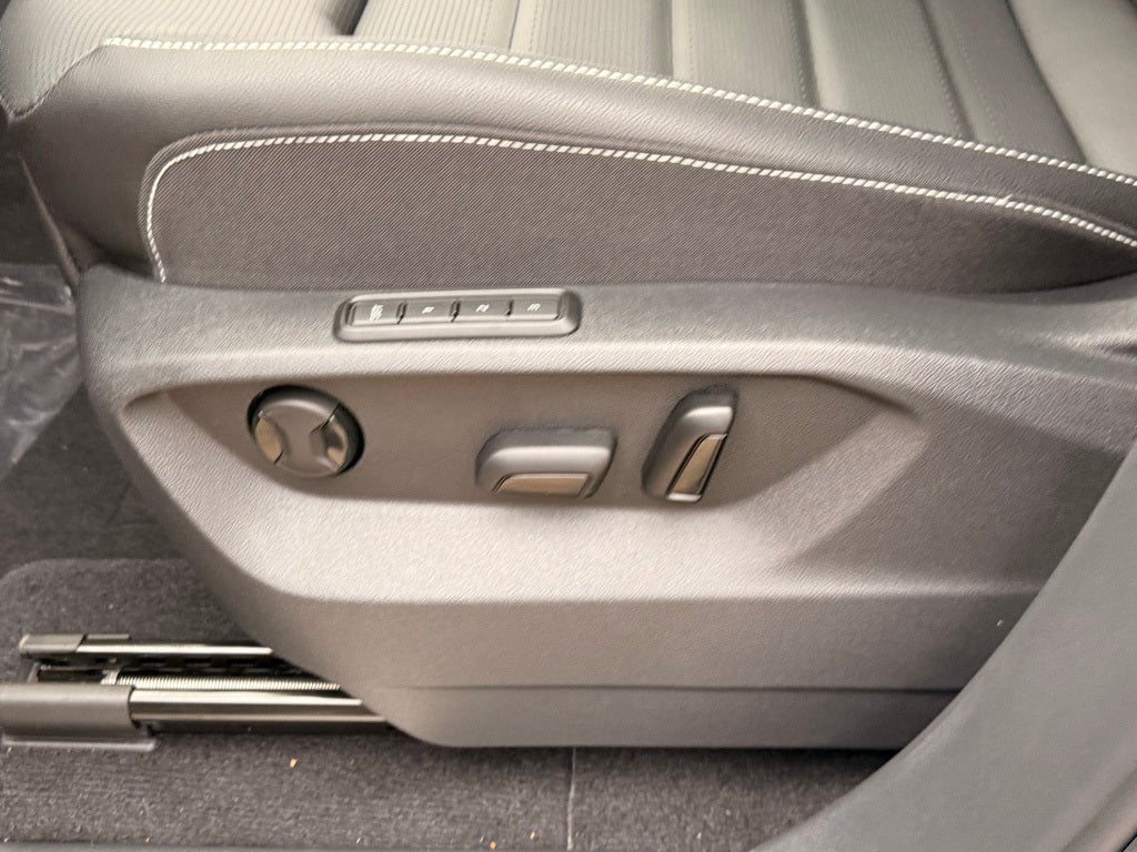 2026 Volkswagen Atlas Cross Sport 2.0T SEL