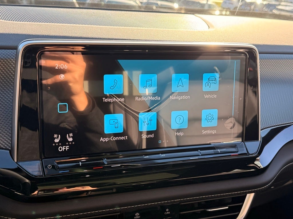 2026 Volkswagen Atlas Cross Sport 2.0T SEL