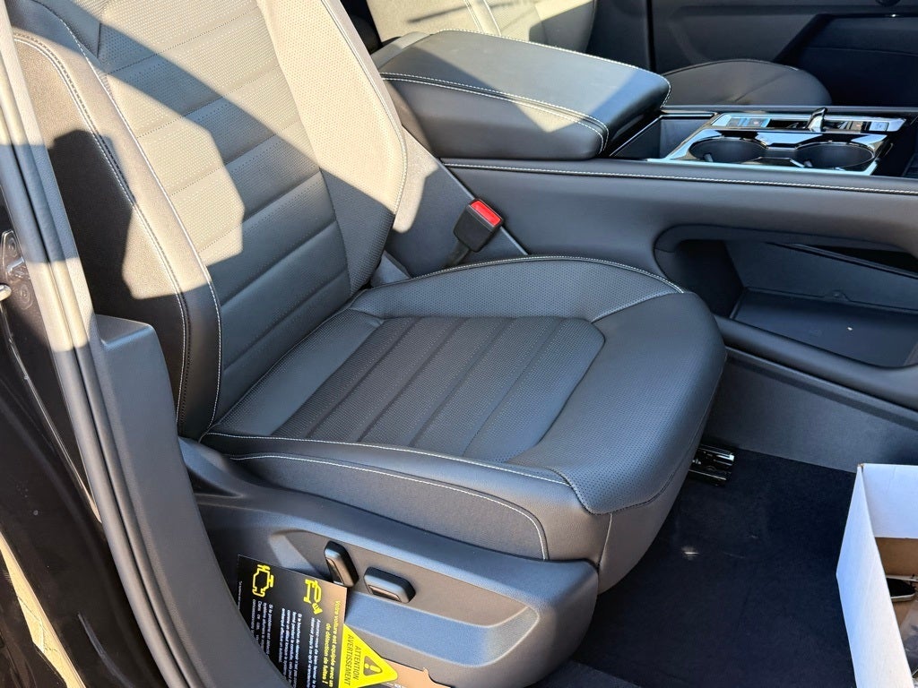 2026 Volkswagen Atlas Cross Sport 2.0T SEL