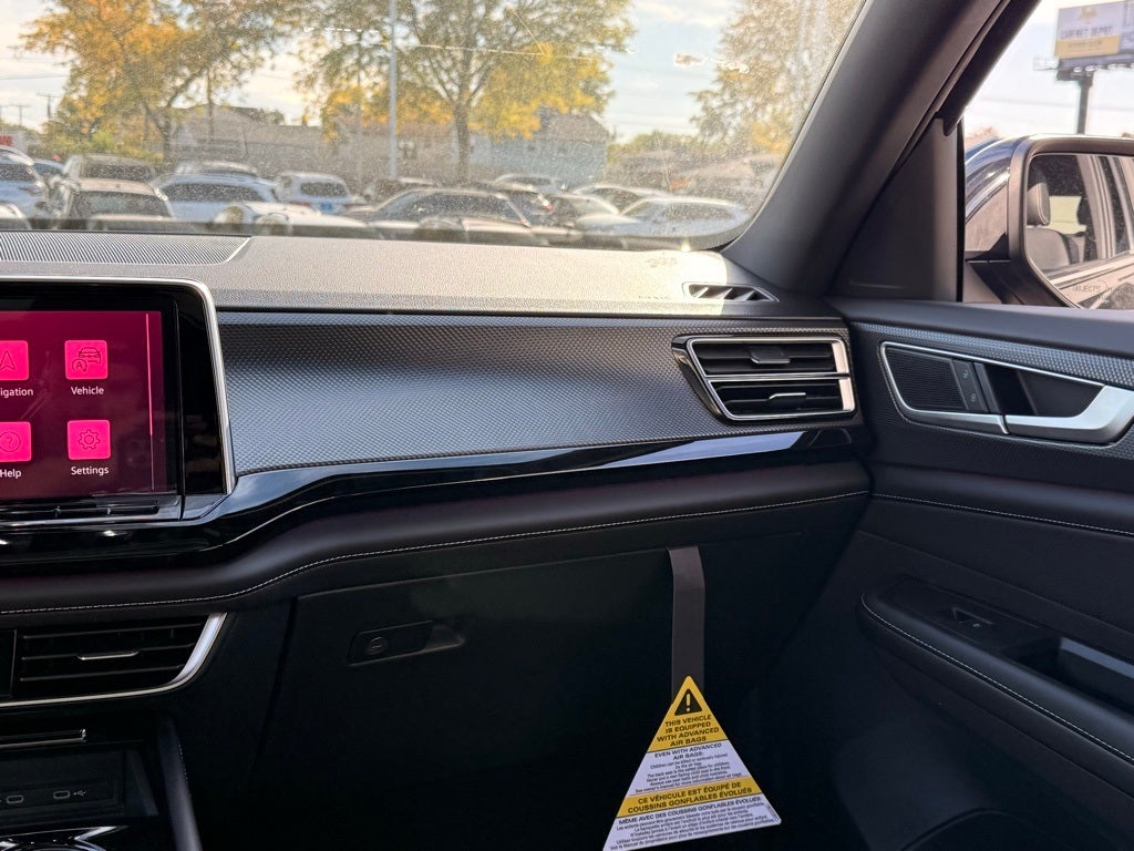 2026 Volkswagen Atlas Cross Sport 2.0T SEL