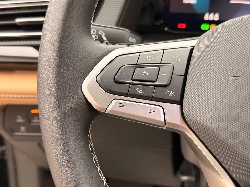 2026 Volkswagen Atlas Cross Sport 2.0T SEL