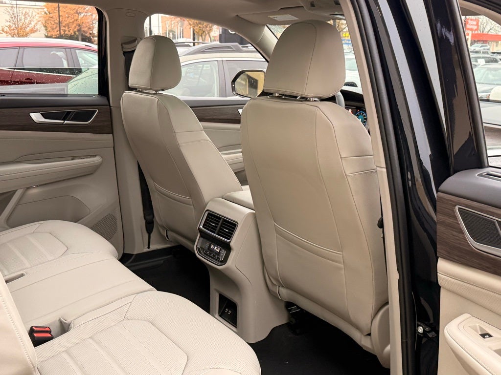 2026 Volkswagen Atlas 2.0T SEL