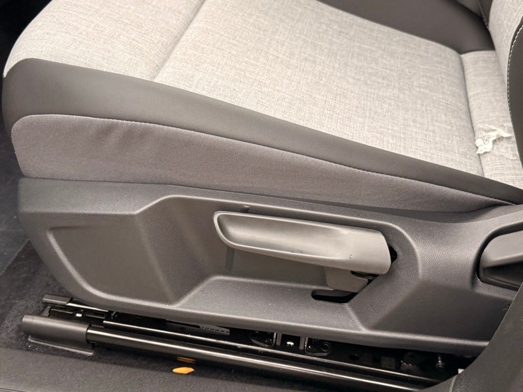 2025 Volkswagen ID.4 Pro