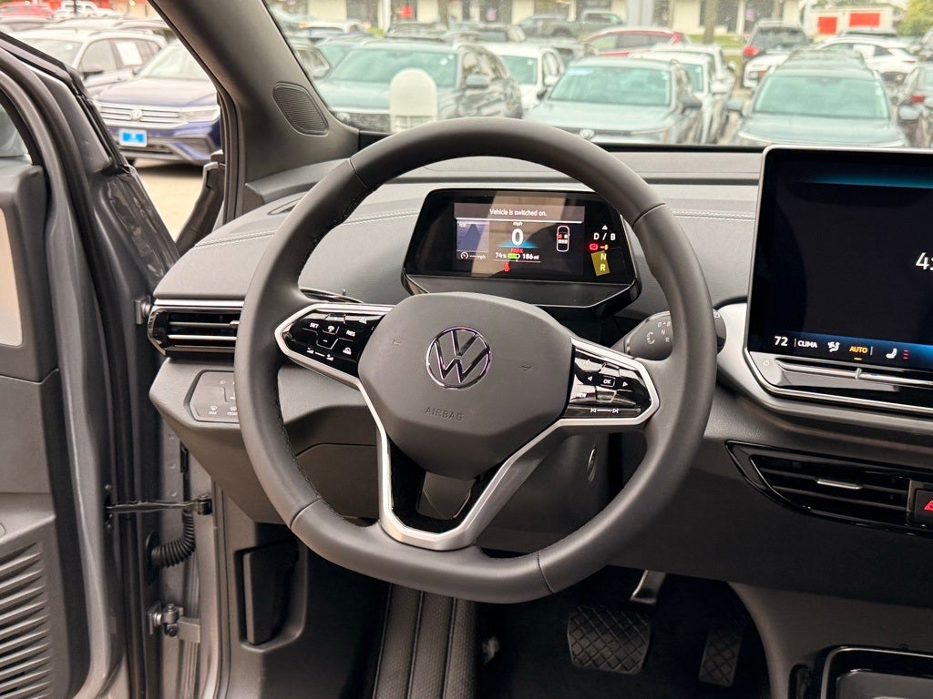 2025 Volkswagen ID.4 Pro