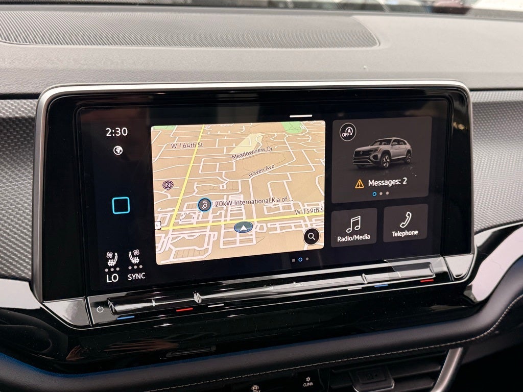 2026 Volkswagen Atlas Cross Sport 2.0T SEL Premium R-Line