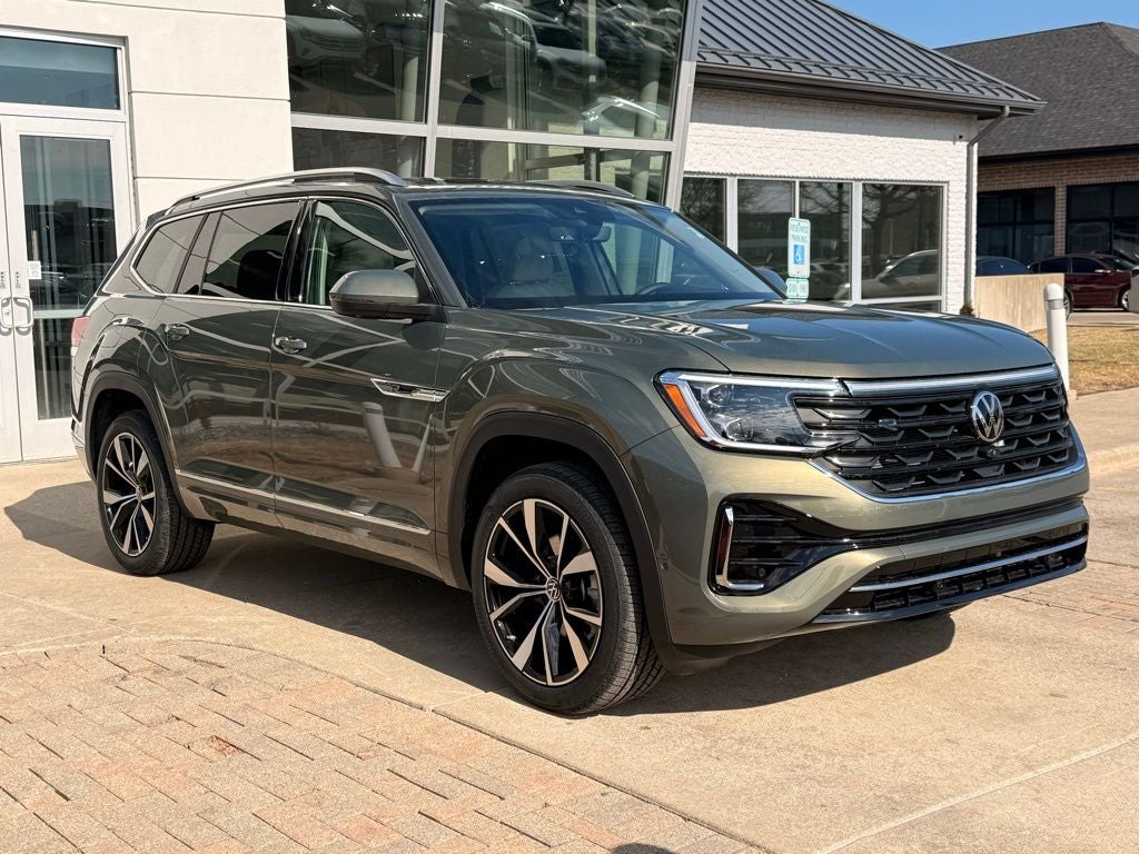 2026 Volkswagen Atlas 2.0T SEL Premium R-Line