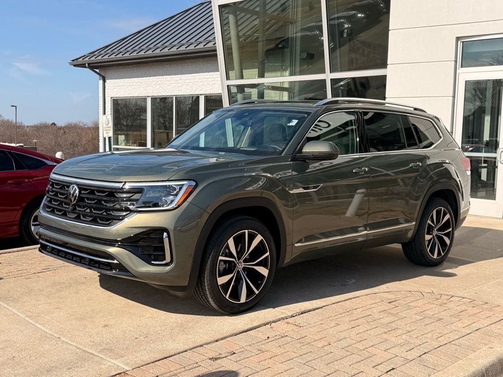 2026 Volkswagen Atlas 2.0T SEL Premium R-Line