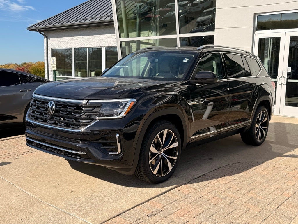 2026 Volkswagen Atlas 2.0T SEL Premium R-Line