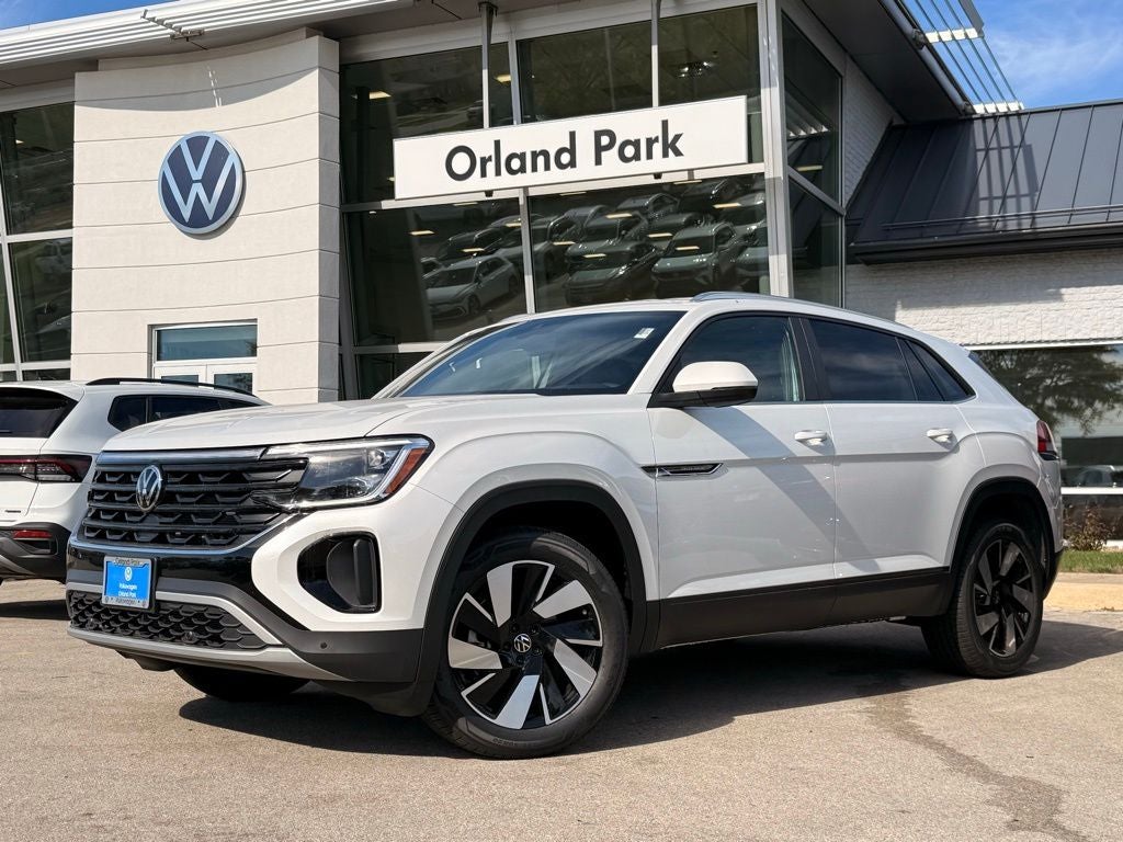 2026 Volkswagen Atlas Cross Sport 2.0T SE w/Technology