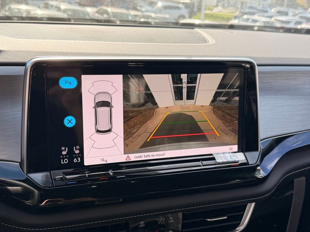 2026 Volkswagen Atlas Cross Sport 2.0T SE w/Technology