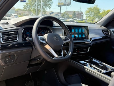 2026 Volkswagen Atlas Cross Sport 2.0T SE w/Technology