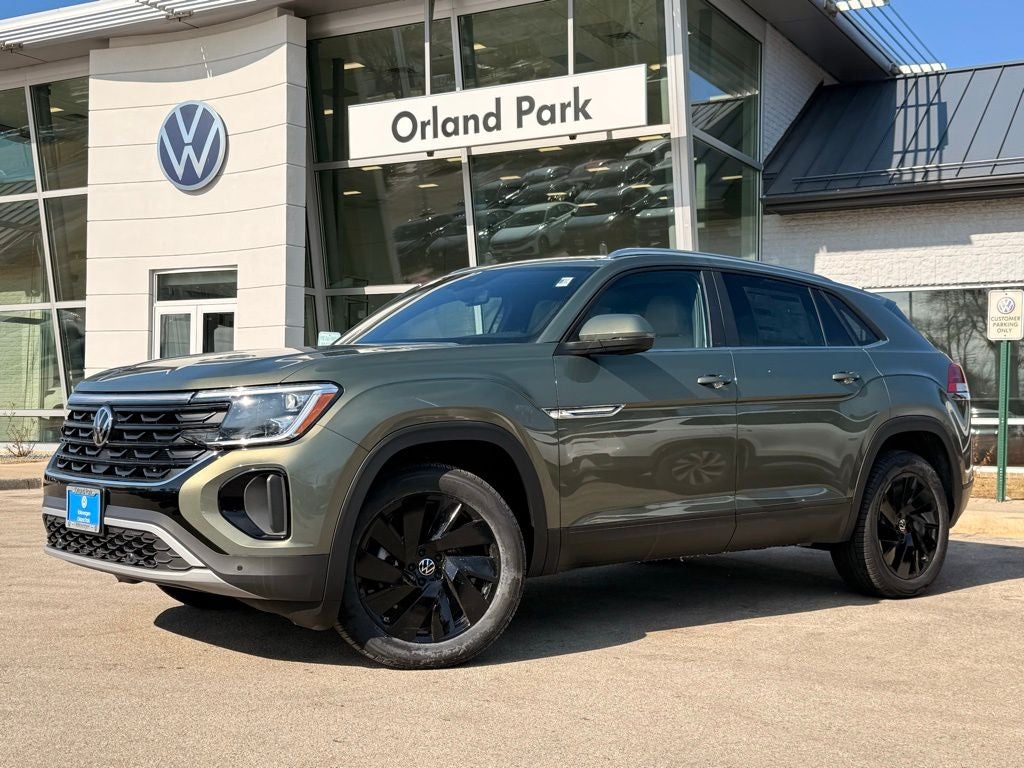 2026 Volkswagen Atlas Cross Sport 2.0T SE w/Technology