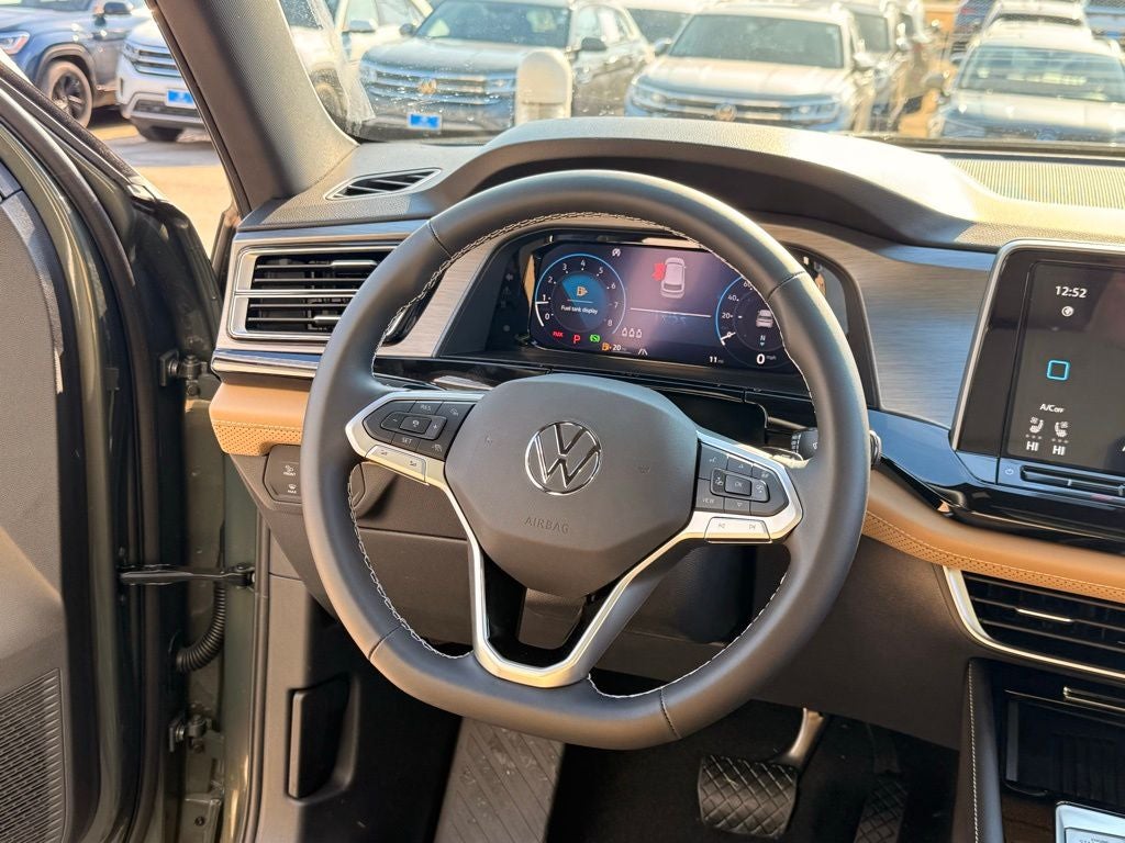 2026 Volkswagen Atlas Cross Sport 2.0T SE w/Technology