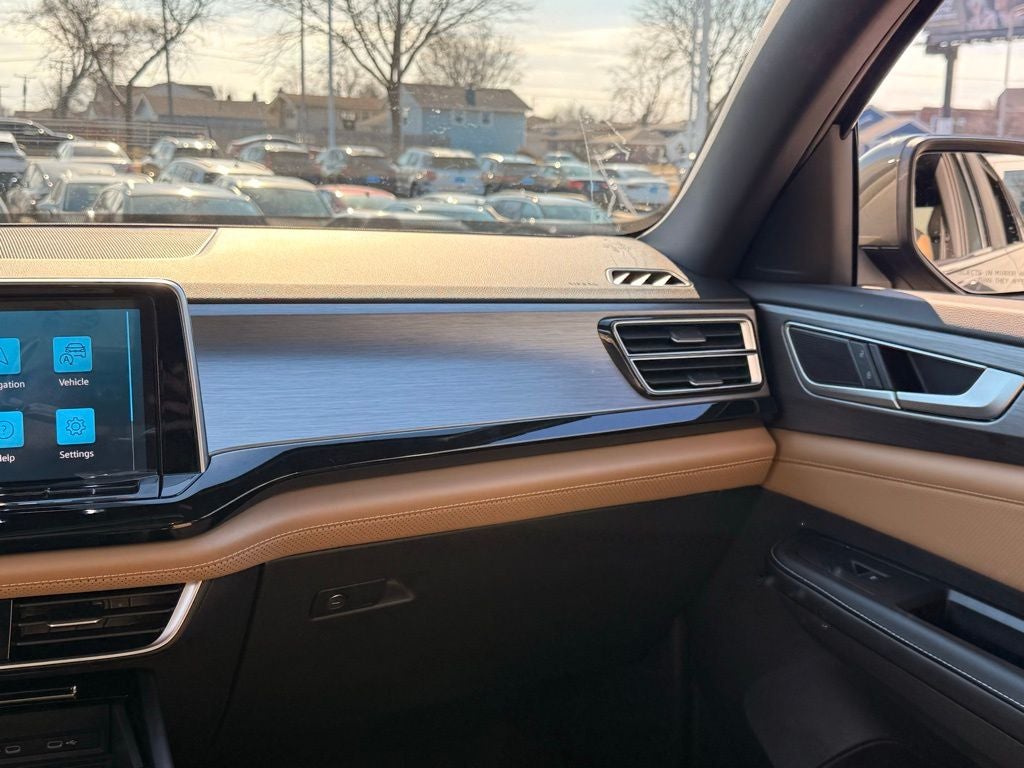 2026 Volkswagen Atlas Cross Sport 2.0T SE w/Technology