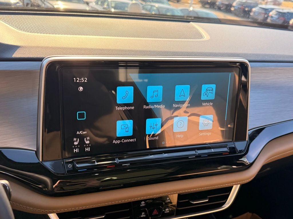 2026 Volkswagen Atlas Cross Sport 2.0T SE w/Technology