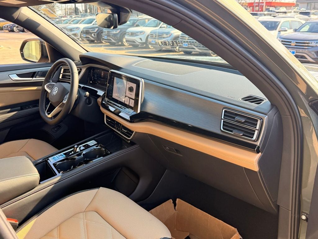 2026 Volkswagen Atlas Cross Sport 2.0T SE w/Technology