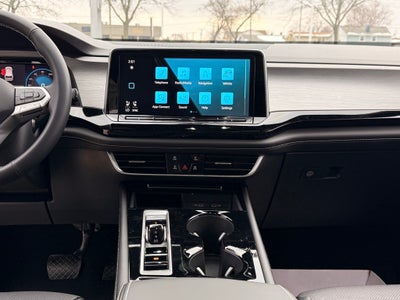 2026 Volkswagen Atlas Cross Sport 2.0T SE w/Technology