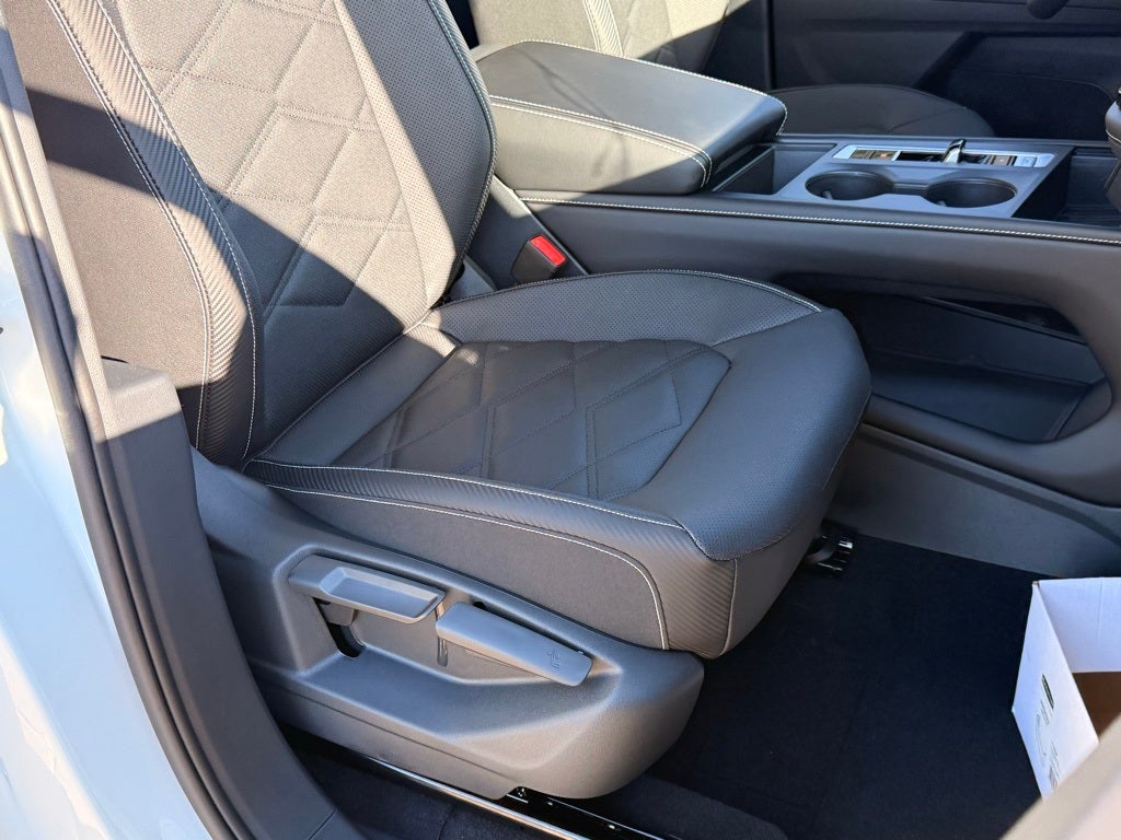 2026 Volkswagen Atlas Cross Sport 2.0T SE