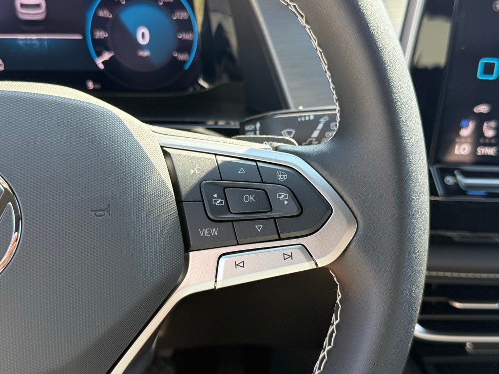 2026 Volkswagen Atlas Cross Sport 2.0T SE