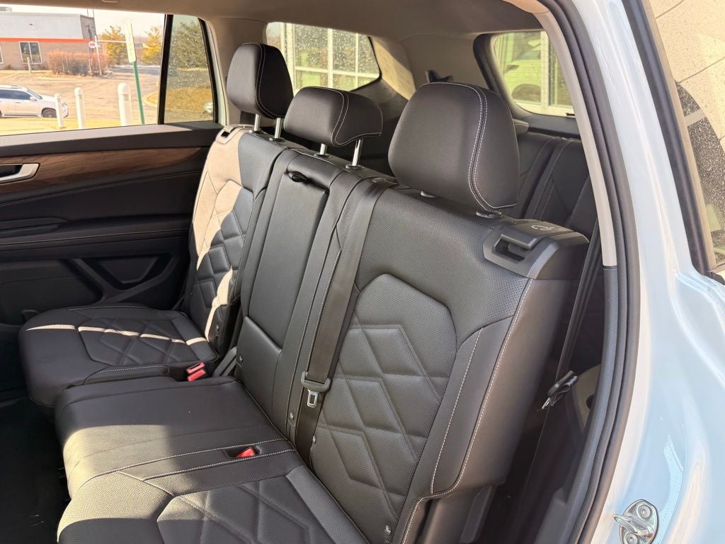 2026 Volkswagen Atlas 2.0T SE