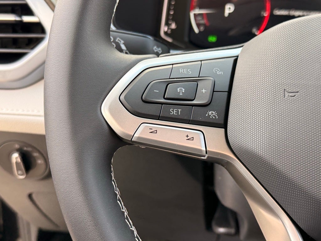 2026 Volkswagen Taos 1.5T SEL