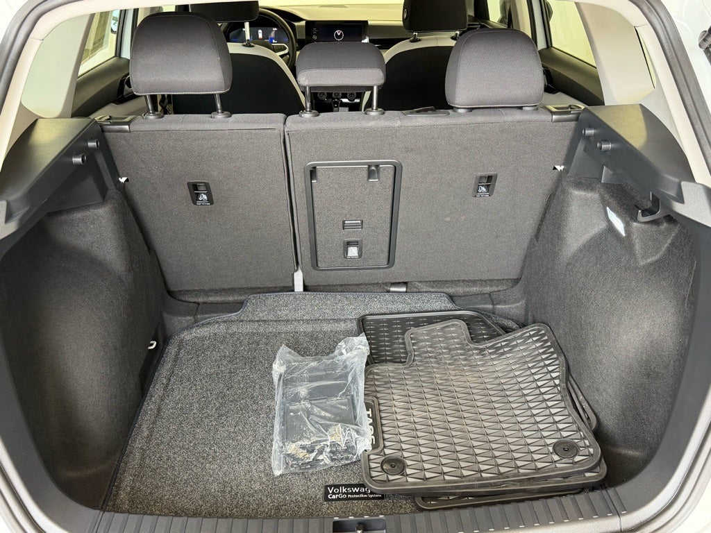 2025 Volkswagen Taos 1.5T S FWD