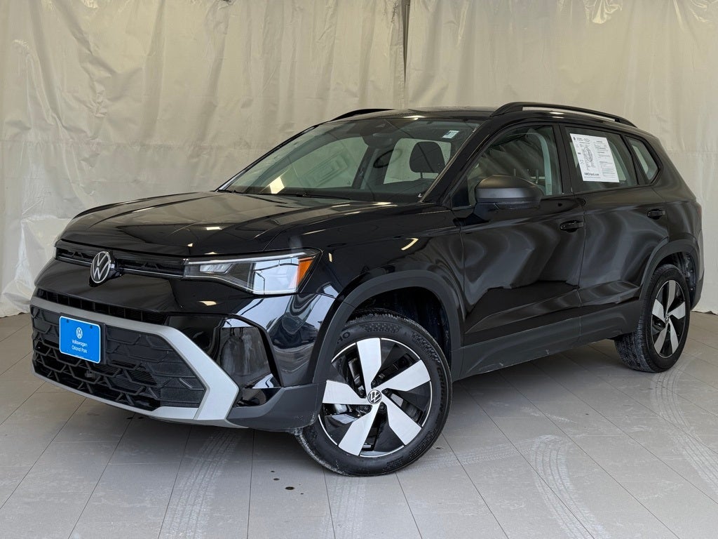 2025 Volkswagen Taos 1.5T S AWD