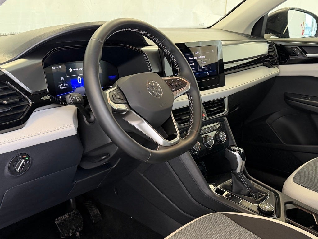 2025 Volkswagen Taos 1.5T S AWD