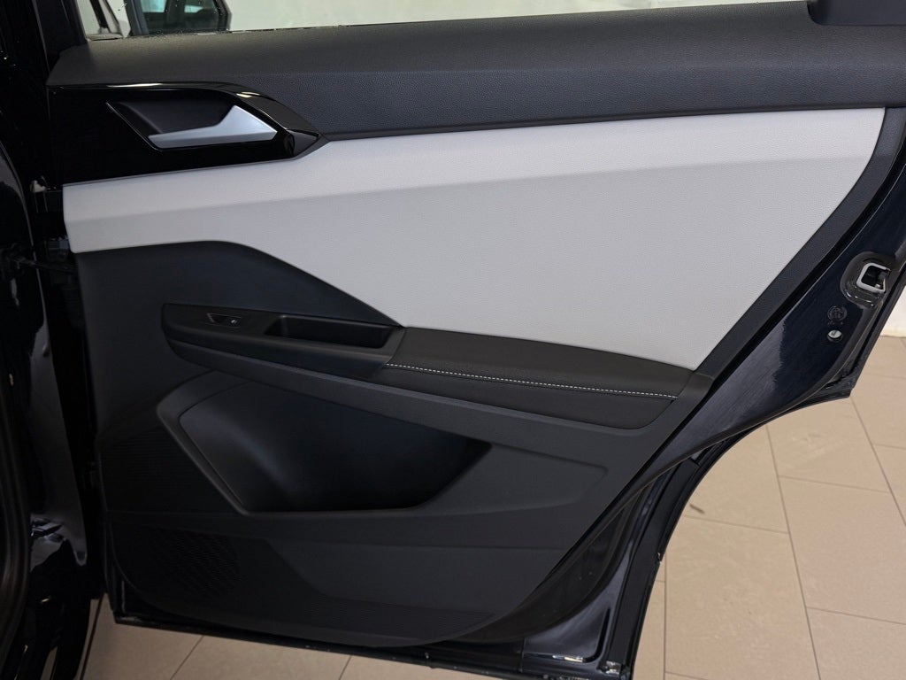 2025 Volkswagen Taos 1.5T S AWD