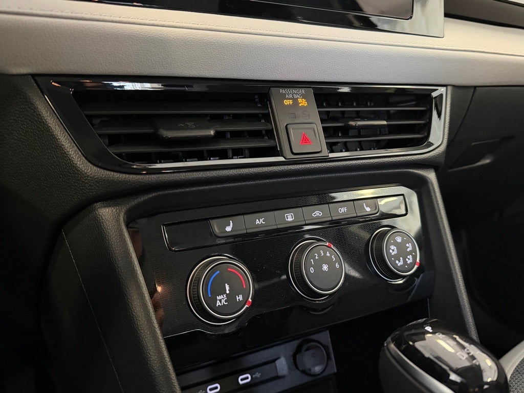 2025 Volkswagen Taos 1.5T S AWD