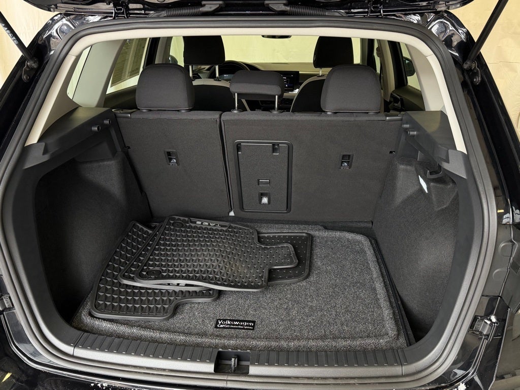 2025 Volkswagen Taos 1.5T S AWD