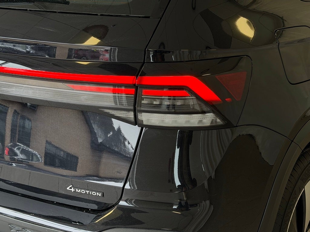 2025 Volkswagen Taos 1.5T S AWD