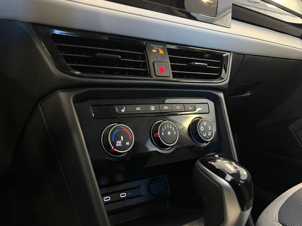 2025 Volkswagen Taos 1.5T S AWD