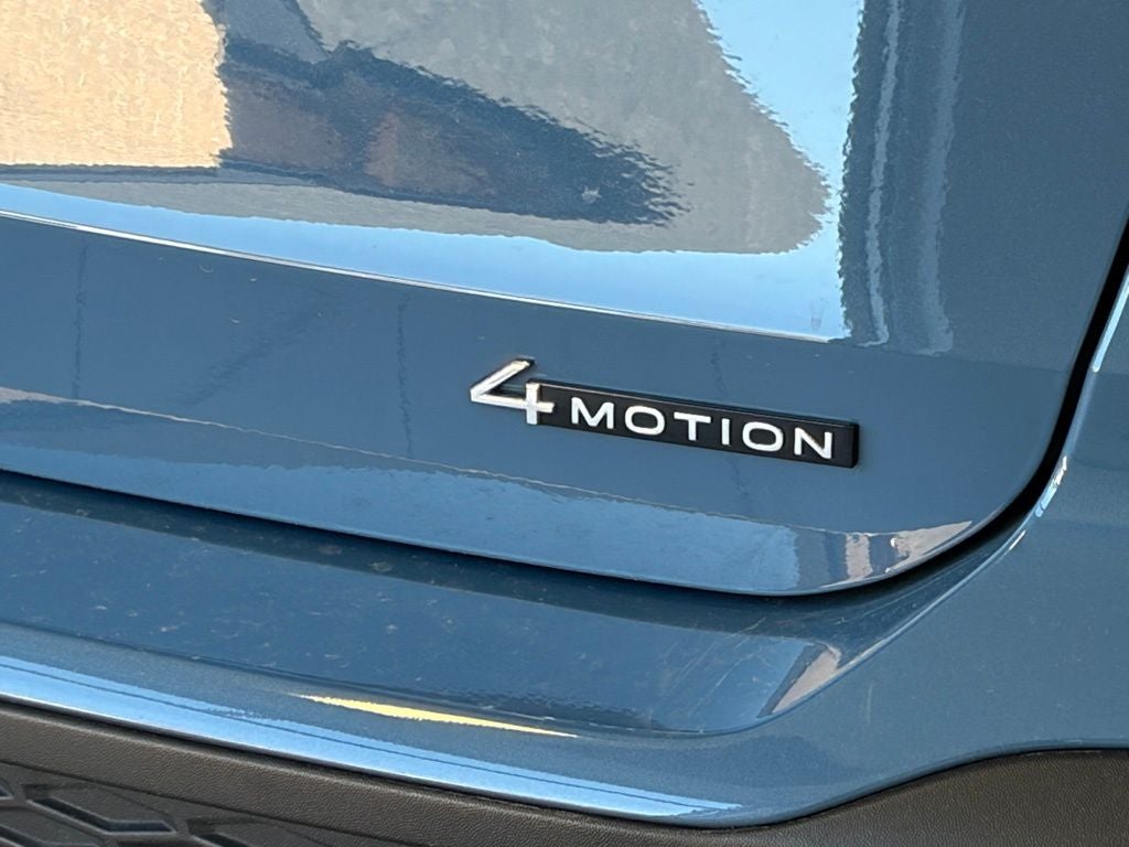 2025 Volkswagen Taos 1.5T S AWD