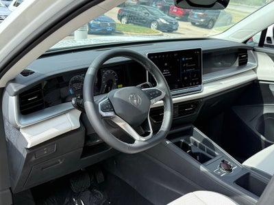 2025 Volkswagen Tiguan 2.0T SE