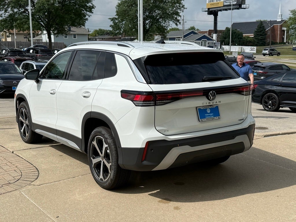 2025 Volkswagen Tiguan 2.0T SE