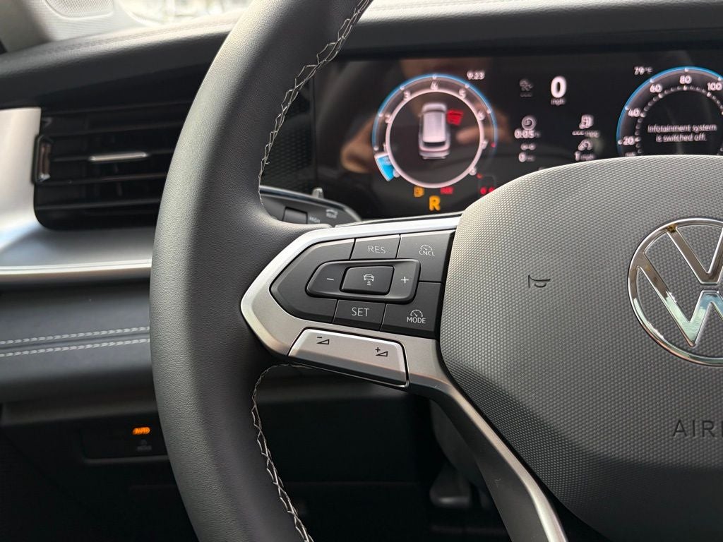 2026 Volkswagen Tiguan 2.0T SE