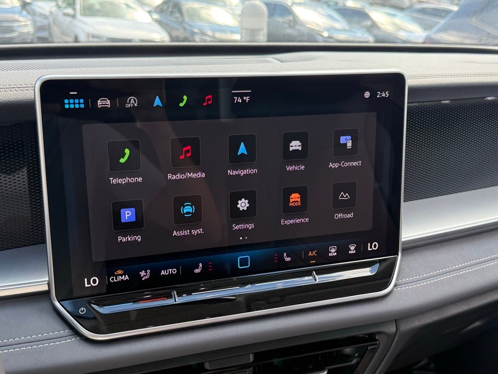 2025 Volkswagen Tiguan 2.0T SE