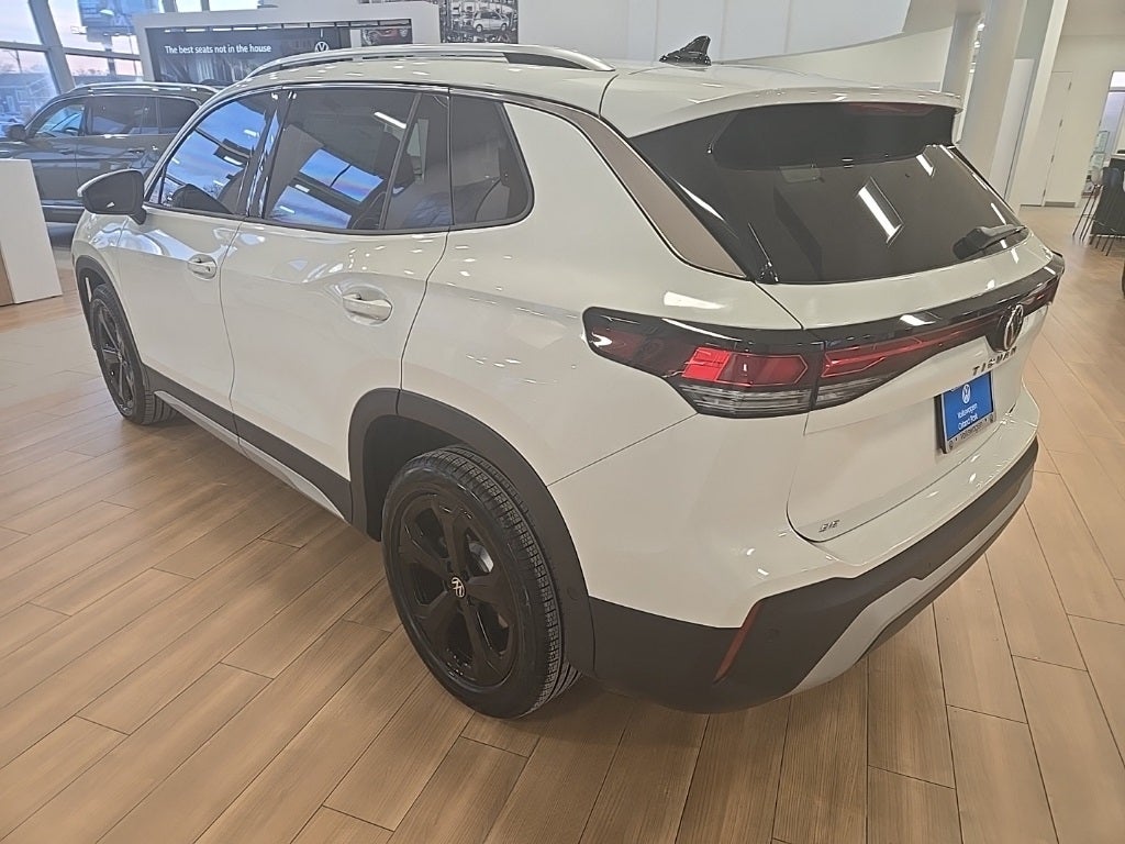 2025 Volkswagen Tiguan 2.0T SE