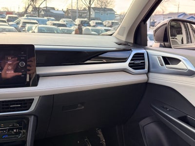 2026 Volkswagen Taos 1.5T SE